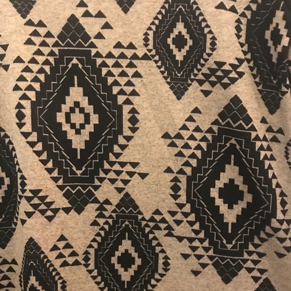 Long swing Shirt - Picture 2 of 2